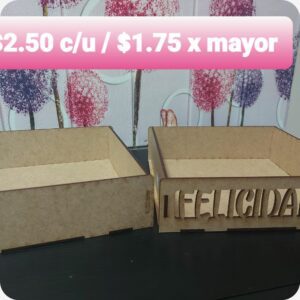 Bandeja MDF de 21x20cm para organizar eficientemente, disponible a $2.50 cada una, con descuento especial a $1.75 c/u a partir de 3 unidades